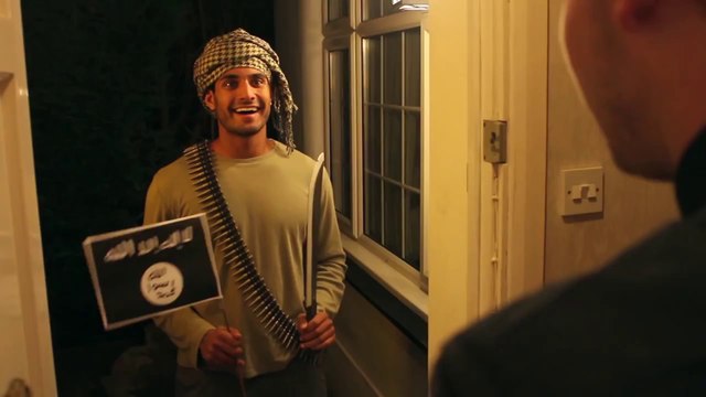 Costume Halloween inapproprié (VOSTFR)