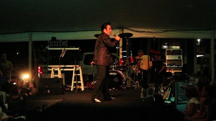 Brian Dunning sings 'Need Your Love Tonight' Elvis Week 2015