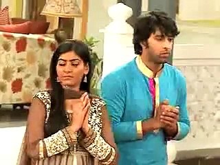 Bhavna ki Pooja ki Thaal ko Fek Diya Dadi ne Jis se Suhani hui Uus Par Guusaa- 15 October 2015 - Suhani Si Ek Ladki