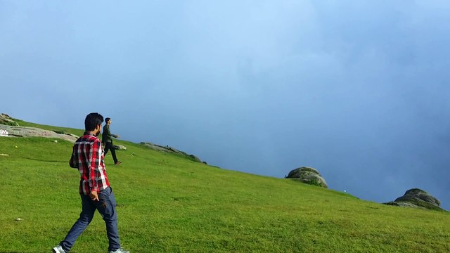 Toli Peer Azad Kashmir Playing Cricket