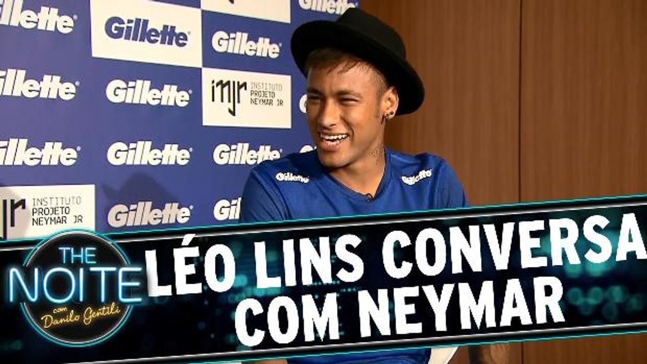 Léo Lins conversa com Neymar