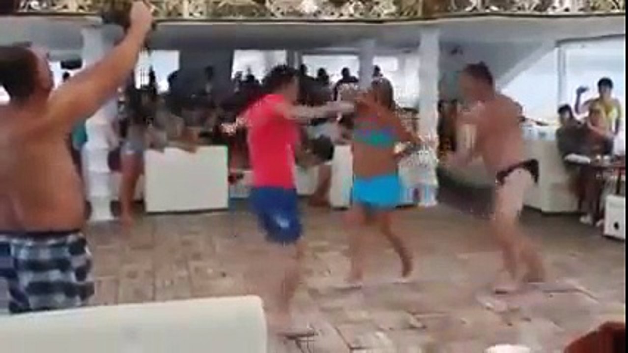 Lezginka dance everywhere) Not quite modest lezginka)))