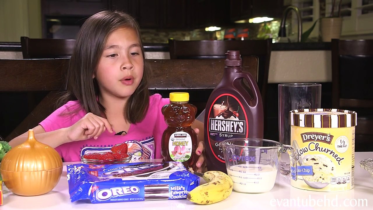 SMOOTHIE CHALLENGE! Super Gross Smoothies GOTTA DRINK IT ALL!