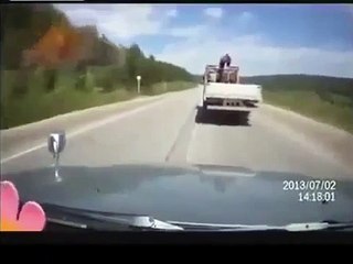 Extreme Car Crash Compilation - car accidents - fails,funny clips,funny animals