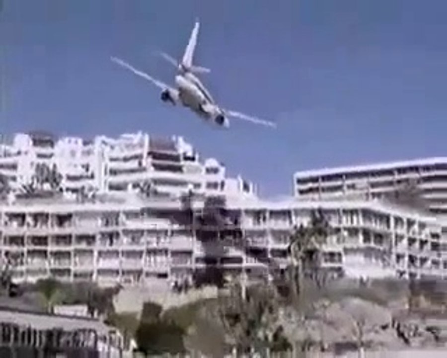 Plane Accidents aeroplane accident Airplane Accidents Fail Aeroplane crash FlugzeugAbsturz-CdrWMgrYt7U