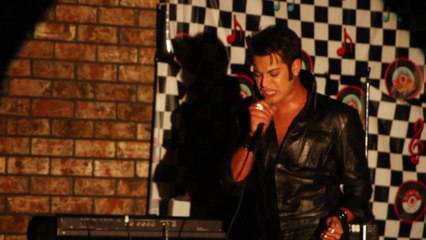 Joseph Hall sings 'Rubberneckin' Elvis Week 2015