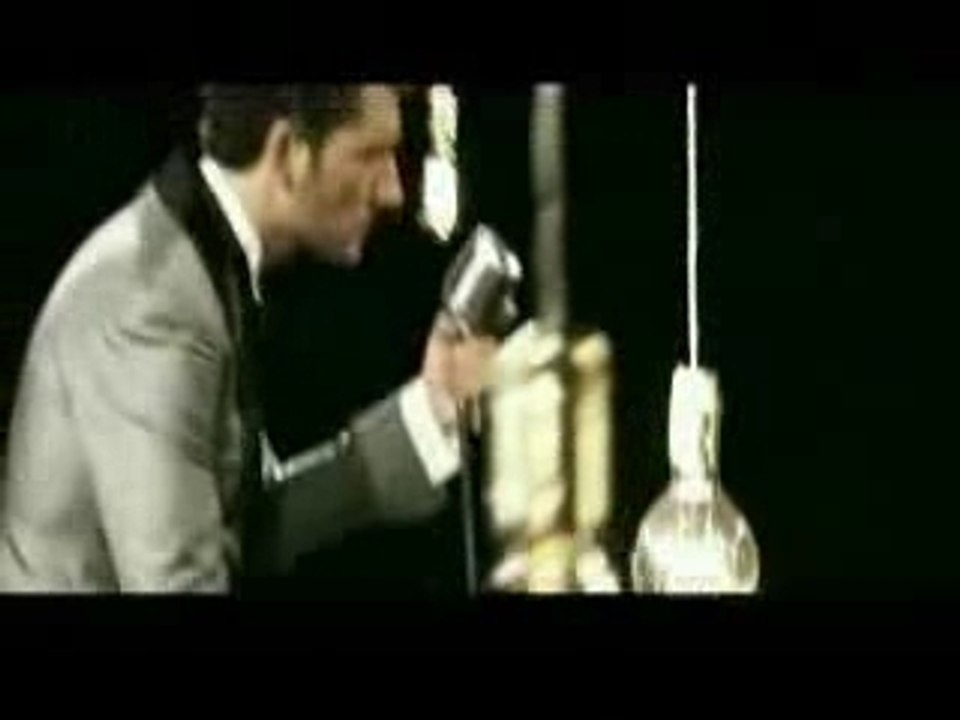 Aaron - U turn (Lily)