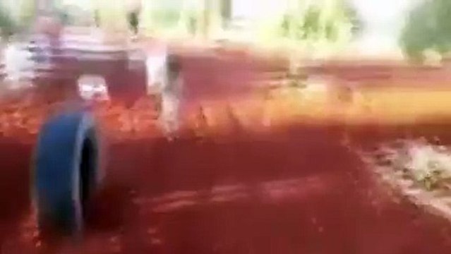 Террористы Игил тренируют шестилетнего малыша