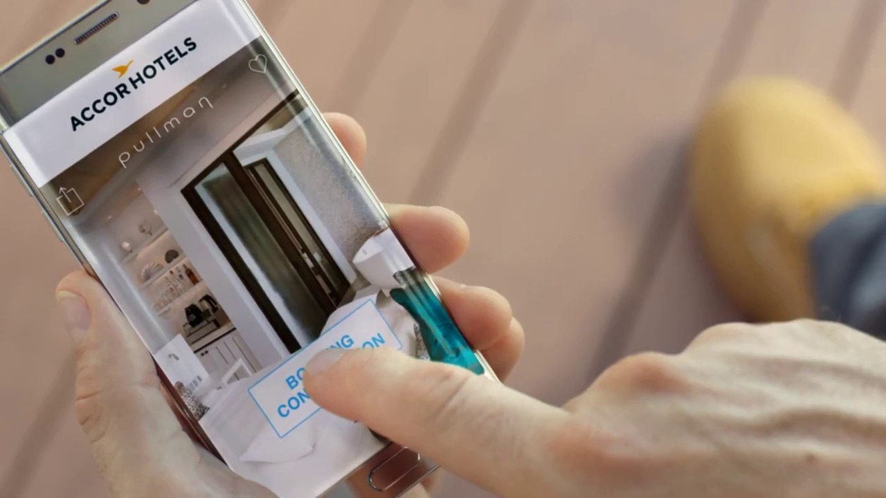 Publicis Conseil pour Accor Hotels - « Bienvenue dès le premier clic » - Octobre 2015