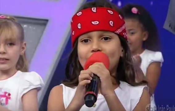 Dinho Rose, 7 ans, reprend Welcome To The Jungle des Guns N'Roses