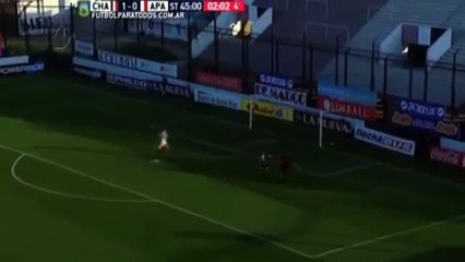 Topu boş kaleye yuvarlayamadı!