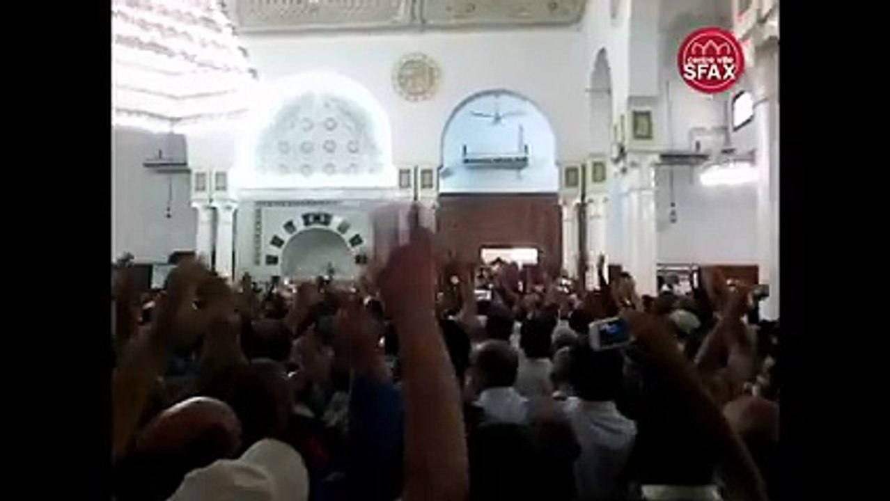 يا بطيخ يا جبان شعب صفاقس لا يهان  مباشر من جامع اللخمي صفاقس