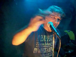 Thierry Chante Paul et Mike Johnny Hallyday