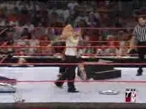 Jeff Hardy vs Bradshaw Hardcore Title