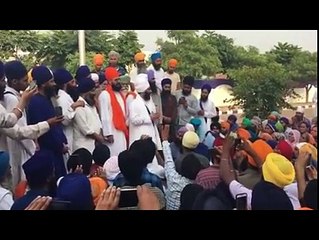 Baba Dhadrianwale Gives Ultimatum For Release of Singhs