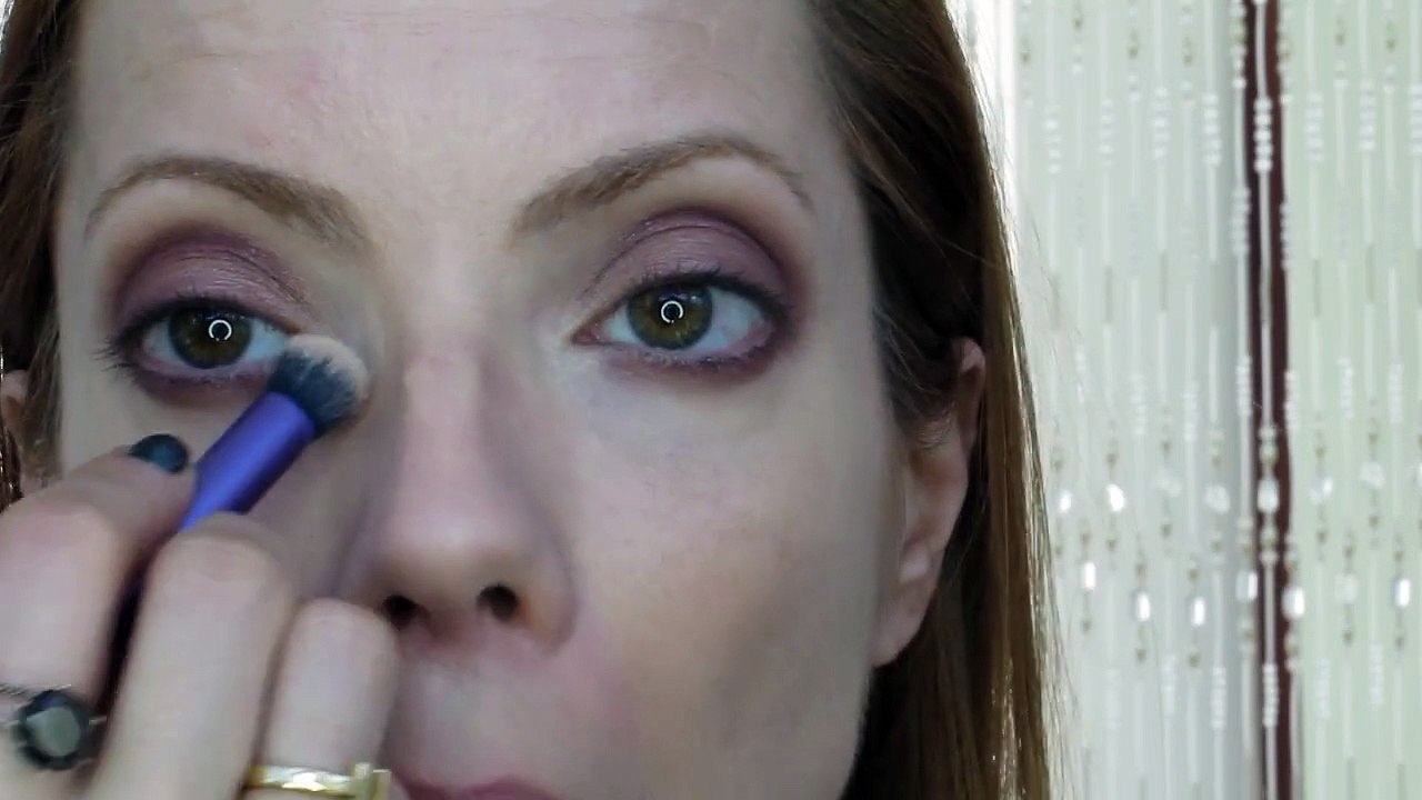 Julia Petit passo a passo curto falso Maquiagem