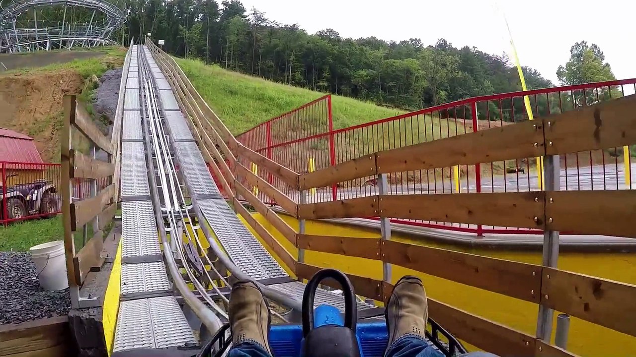 Coaster at Goats on the Roof on-ride HD POV @60fps