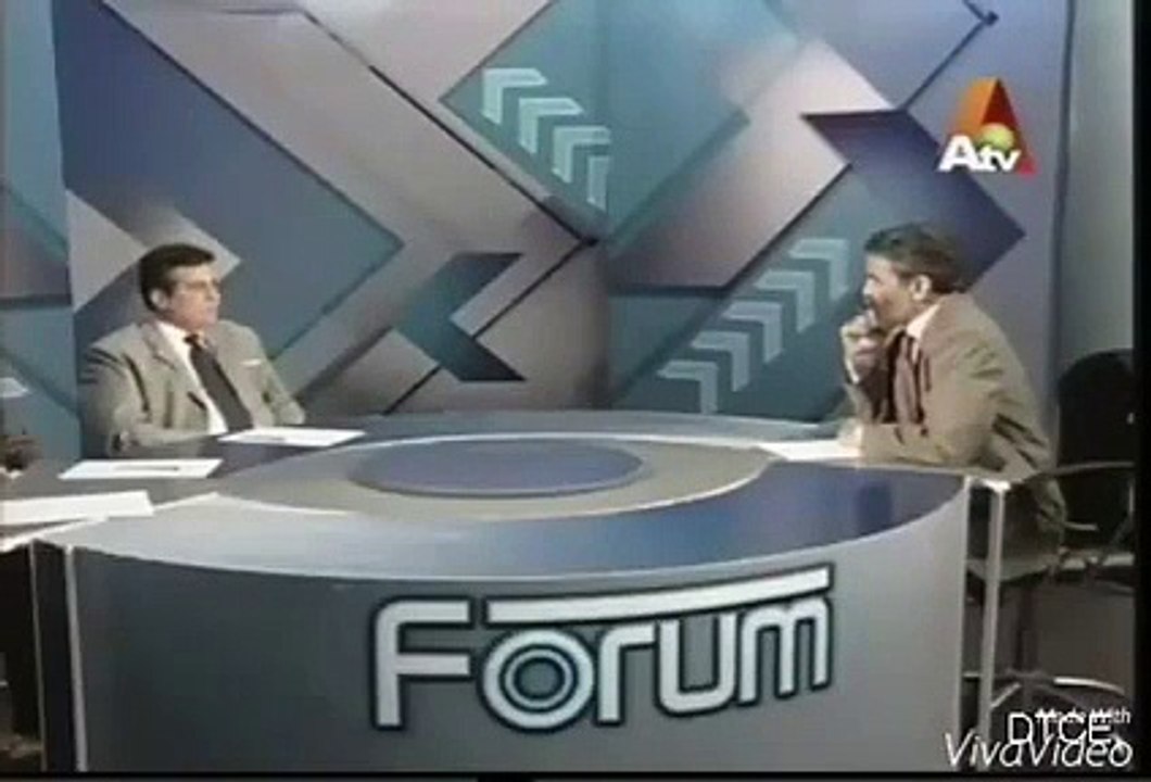 ن لیگ میں شامل ہونے سے پہلے دانیال عزیز ن لیگ کے بارے میں کیا خیالات رکھتے تھے ؟؟ دیکھئے اس ویڈیو میں