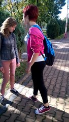 Biją się przed całą szkołą