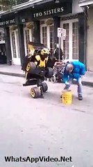 kirancollection Omg what is a new invention of science ''Is this a man or a car ''i can't identify