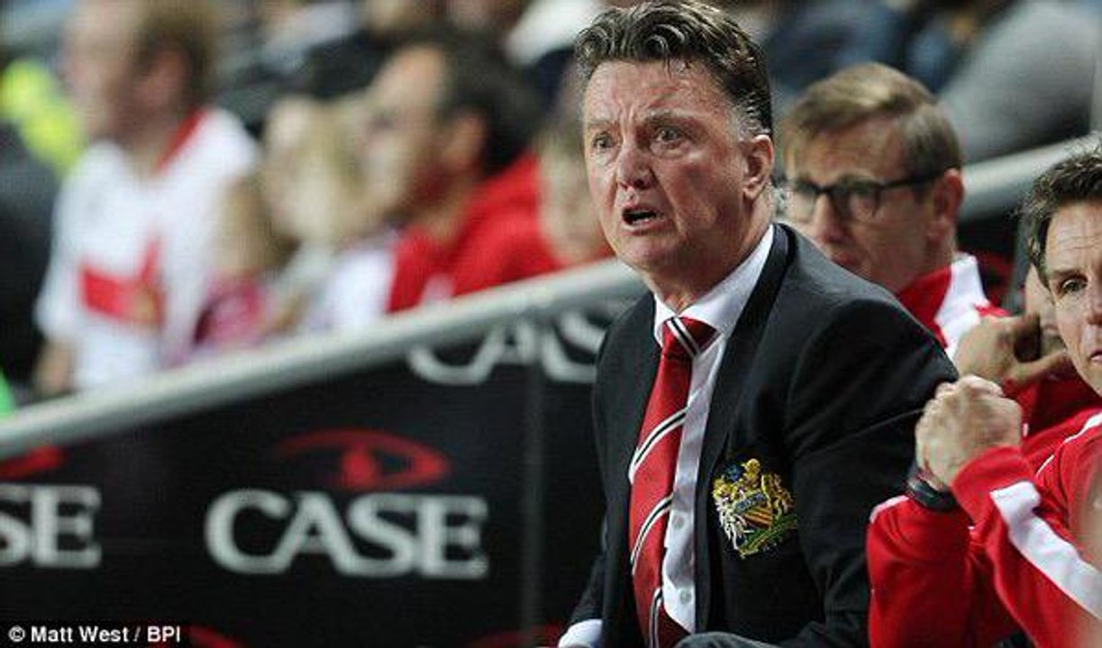 Luois Van Gaal has the most ridiculous excuse and blame ever.