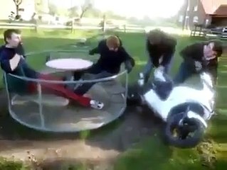 Whatsapp Short Funny Clips 029 - New Way To Sit In A Round