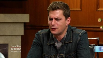 Hey Taylor Swift! Bring Rob Thomas On Stage With You!
