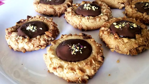 Fındıklı Kurabiye Tarifi Ağızda Dağılan Kurabiye Yapımı