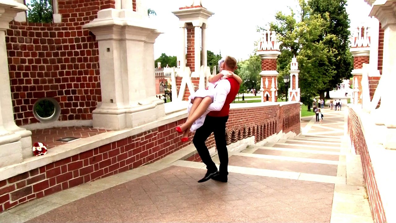 Иван (Сид) и Дарья (Нэнси)