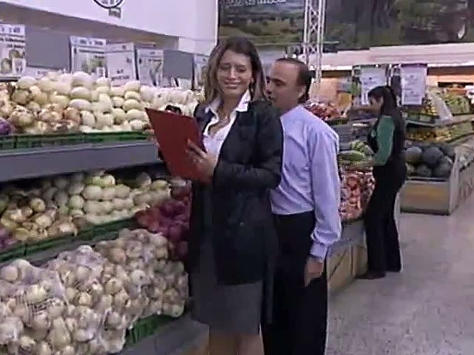 C56 Mujeres al límite - Las curvas del poder