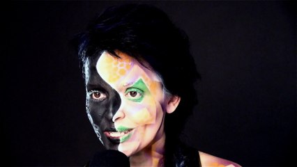 Com letras contra o machismo e a intolerância, cantora brasileira se apresenta em festival de jazz na Suécia