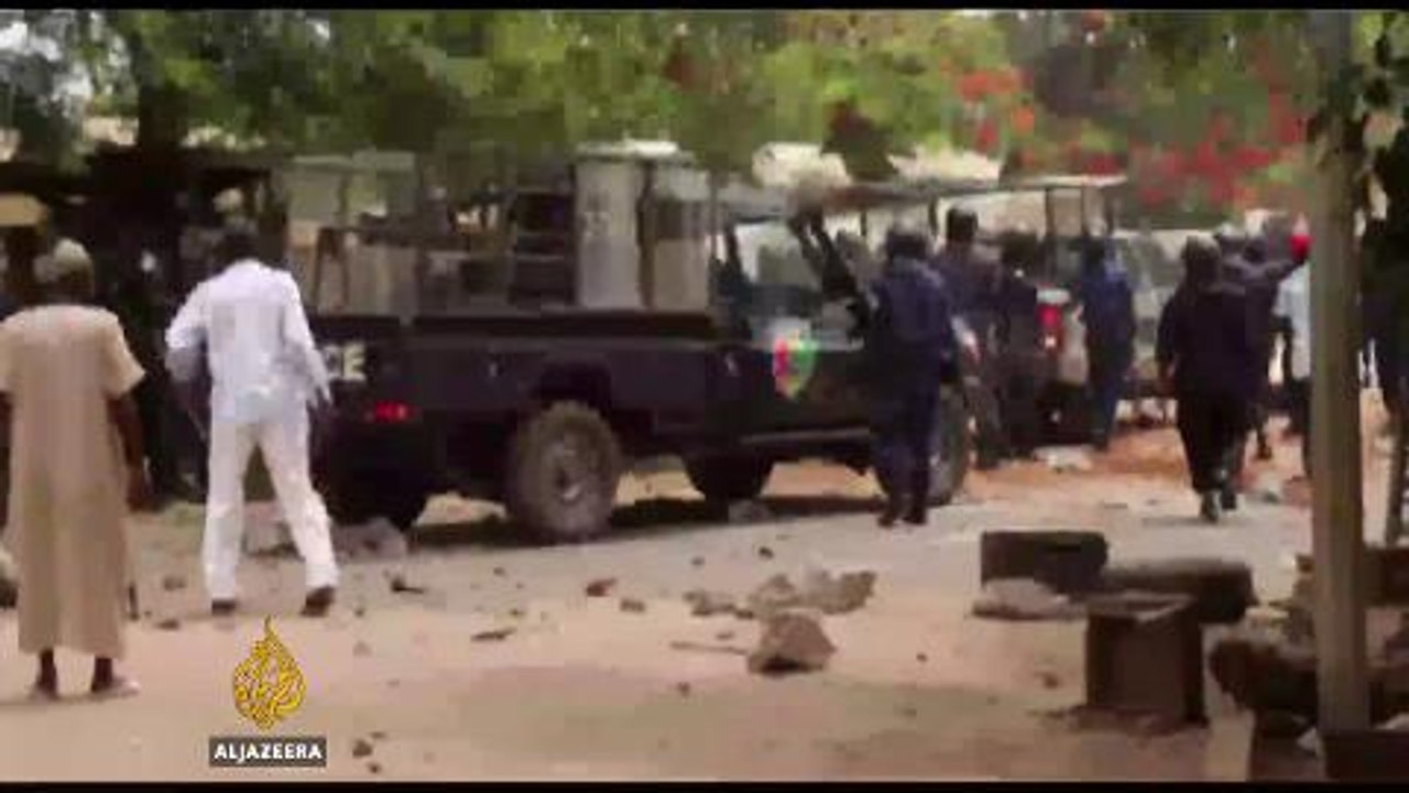 Guinea delays final poll results as fears of violence rise