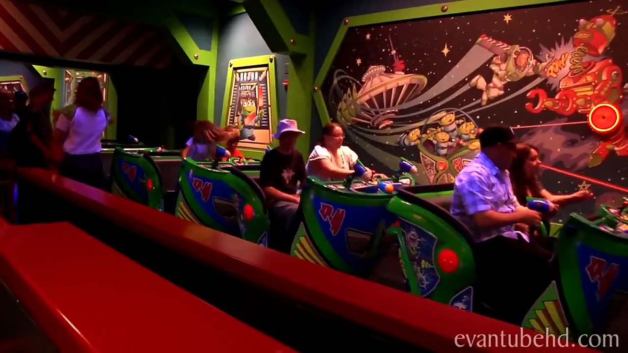 EvanTubeHD goes to DISNEYLAND!!! Check it out!