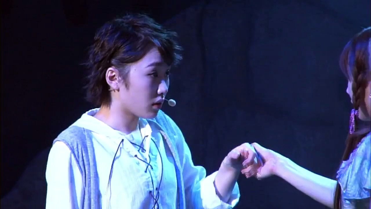 TRIANGLE - Sakura, Tsukanoma no Shiawase (sub español)