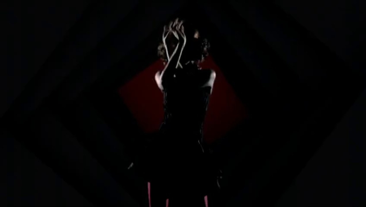 Naturally (Selena Gomez & The Scene) - Full HD