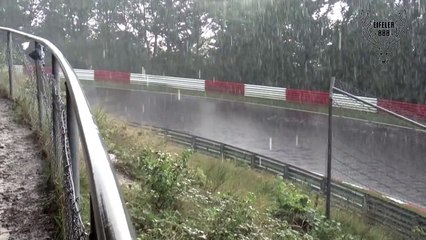 Nordschleife Touristenfahrten 15.08.2014 hard crash Unfall VW Passat B2