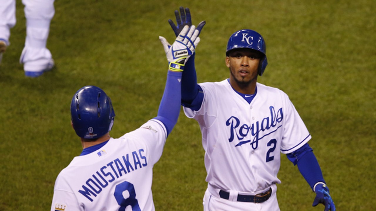 Royals Shut Out Blue Jays, Take Game 1
