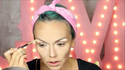 Angelina-Jolie-Makeup-Transformation-Tutorial