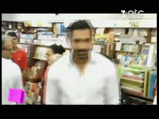 Chura Ke Dil Mera (Main khiladi tu Anadi)