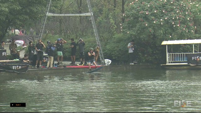 Aaron Gunn - 2nd Final Wake - FWS Chengdu 2015
