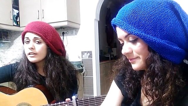 Melis Aktaş Tuğba Uzun Diz Dize dinle