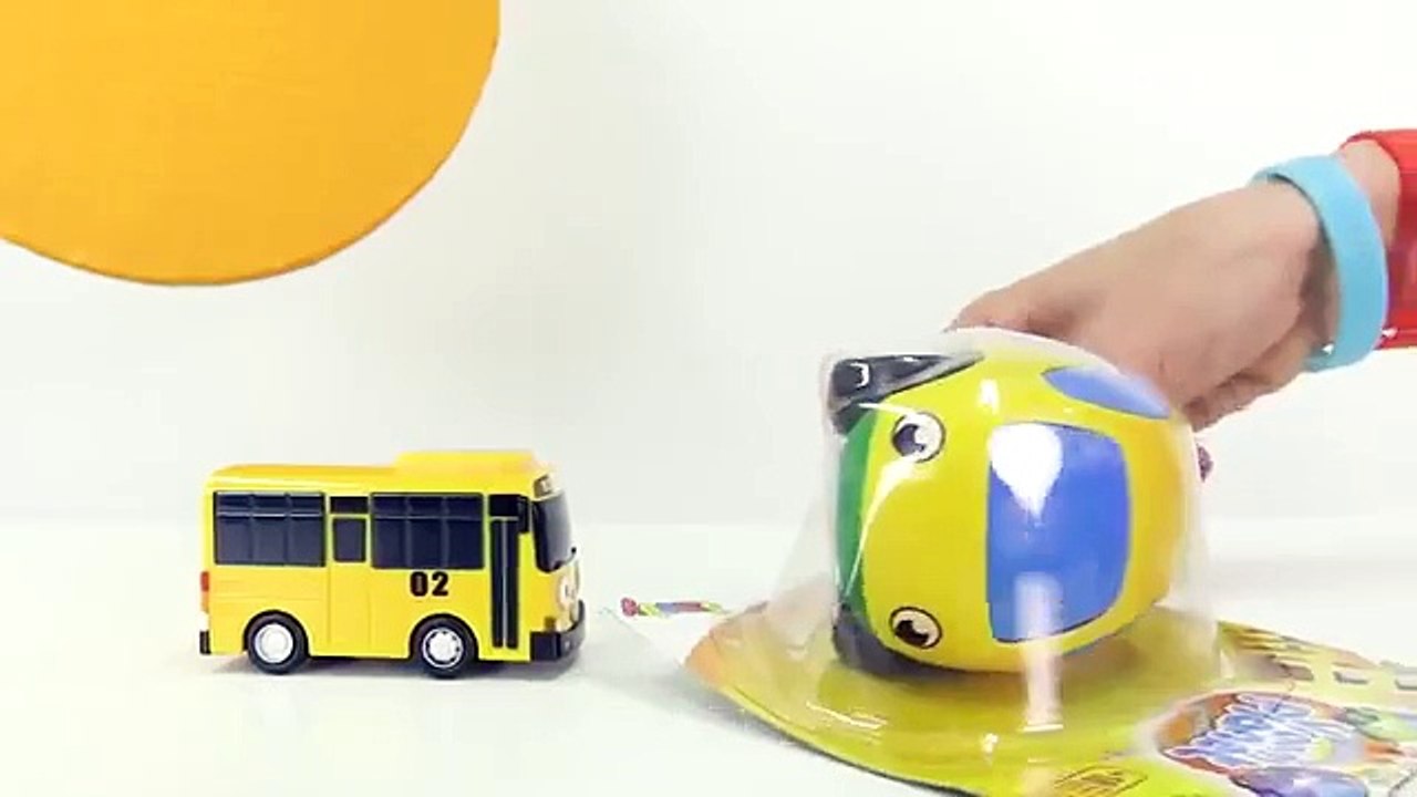 Eğitici çocuk filmi - Oyuncaklarla renkleri öğreniyoruz