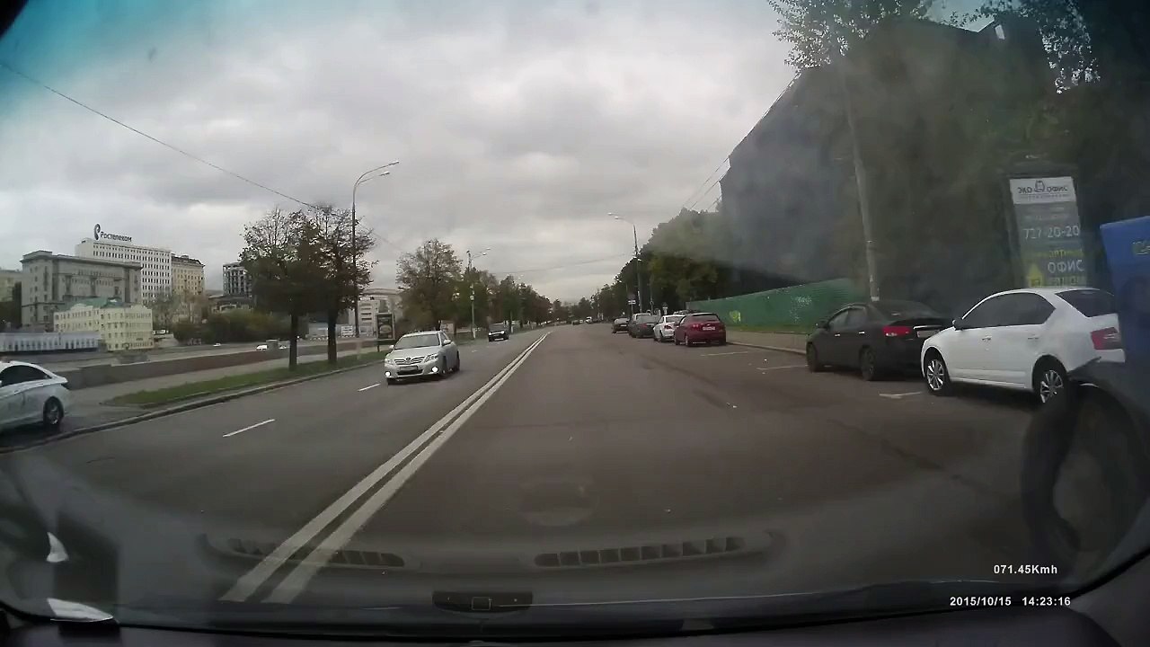 Поздно среагировал - ДТП в Москве 15.10.2015