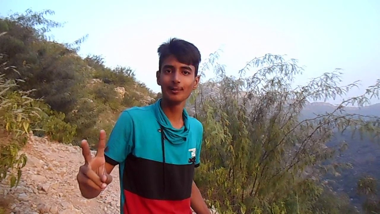 aims acadmy student hamza