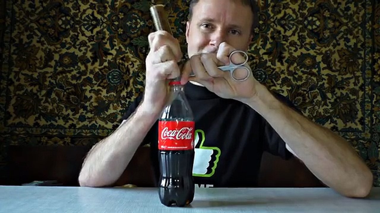 Điều gì sẽ xảy ra nếu bạn liên tục bơm ga vào 1 chai cocacola ?