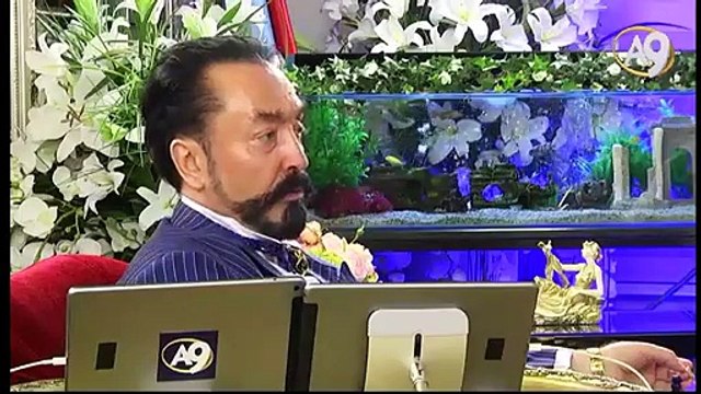 Masonluk hadisleri, Kuran'ı, Tevrat ve İncil'i inceleyip kaderin perspektifini çıkarır.