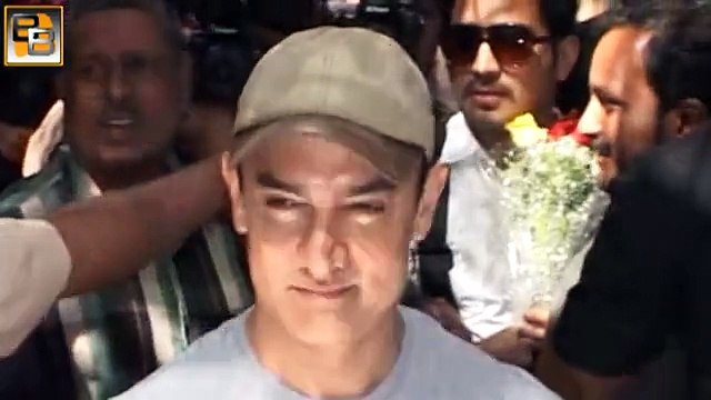 Aamir Khan at Sachin Tendulkar's Last Cricket Test Match at Wankhede India v/s West Indies