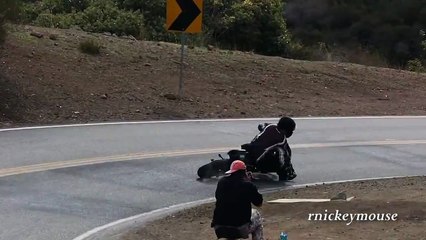 Suzuki DRZ 400 Crash 10_24-kilCR05F8SA