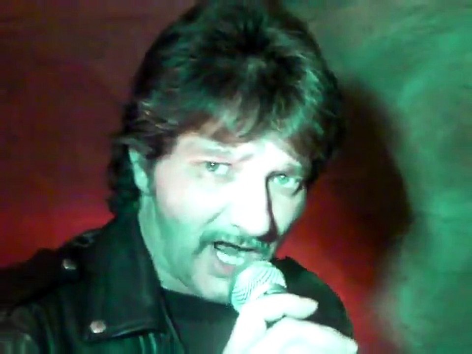 la loi du silence , la musique que j'aime JOHNNY HALLYDAY par THIERRY