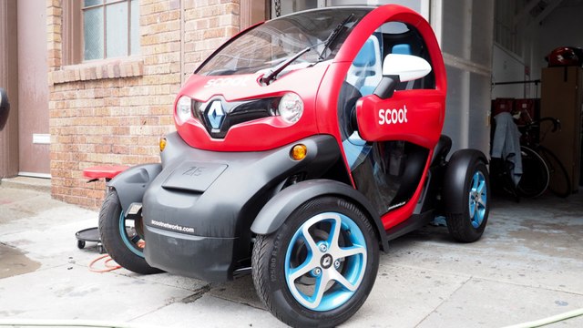 Scoots First Four Wheel Vehicle 首先四輪車Scoots Erstes Fahrzeug mit vier Rädern